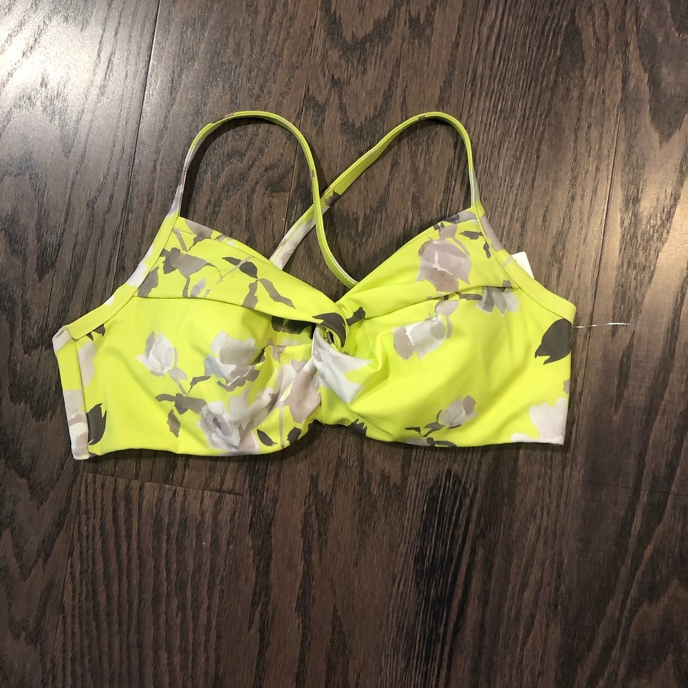 NWT athleta swim bikini top!